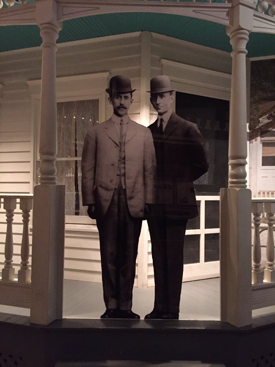 carrieritter's tweet photo. Good morning from the Wright Brothers! @NorthRidgeES @Chapman4thGrade #airandspace https://t.co/feN3wus9Q7