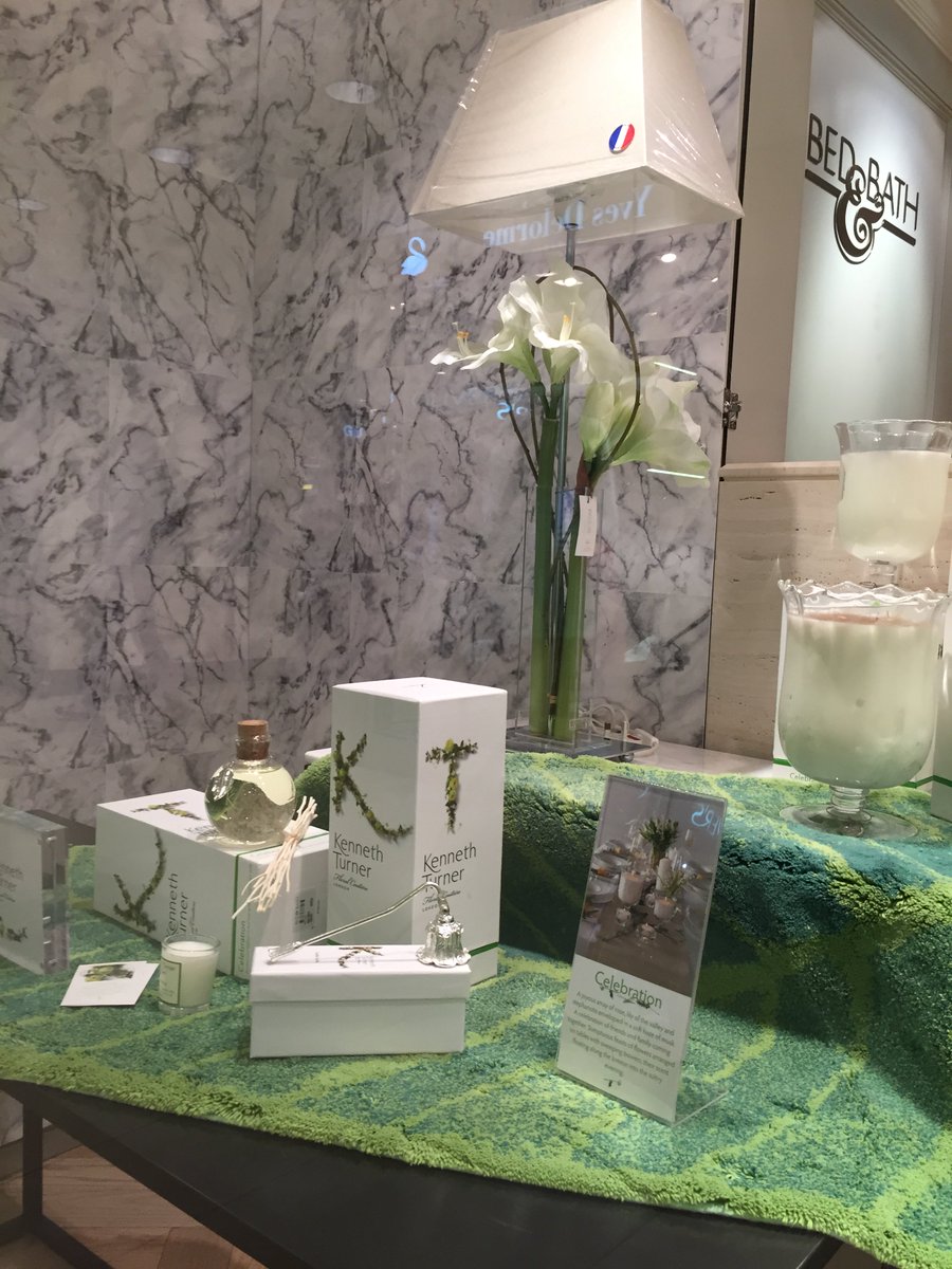 kennethturneruk's tweet photo. Kenneth Turner stepping into Spring at Bed &amp; Bath, 2nd Floor Princes Building Central Hong Kong. #KennethTurner #Spring https://t.co/erSCjekoIn