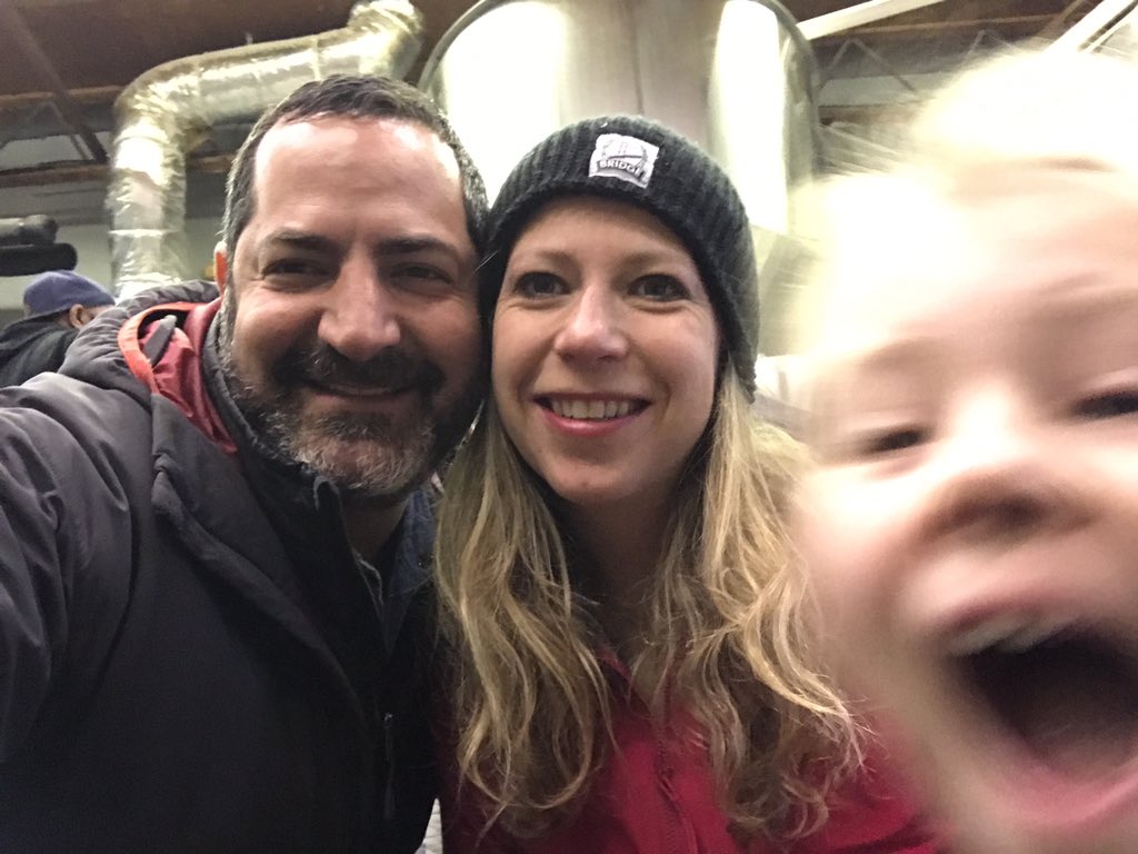 dgbars's tweet photo. @bridgebrewcrew @tapandbarrel @TAPshackeatery Leigh and a photo bomber!! #brewingbeer #BConTAP #craftbeer so early in the AM https://t.co/0v3CfA4YSz