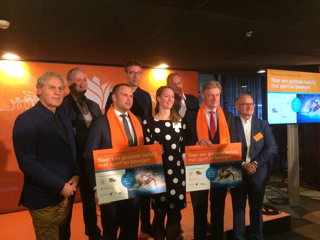 SturkMarcel's tweet image. Akkoord &quot;Sport, Bewegen en Gezondheid&quot;. Daar hoort het KNGF namens alle fysiotherapeuten daar bij. Nu de politiek nog