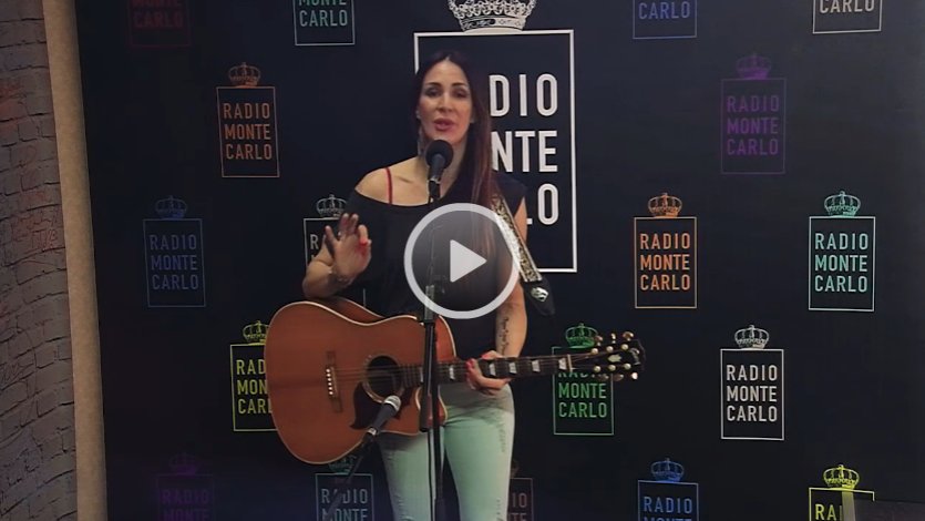 rmc_official's tweet photo. Oggi @KrisReichert esegue live, in #anteprima esclusiva per #RMC, #PerfectThing, brano tratto dal suo nuovo disco ⤵
https://t.co/cNMWraH1hL https://t.co/1YKoa6GxlD