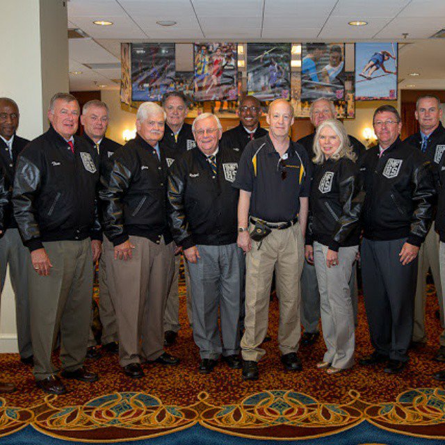 Bjjackets's tweet photo. @BobbyJackets @PetersTwpSports @PetersTwp @PetersTwpDance the worlds best custom varsity jackets and team apparel 
(412) 973-8262 https://t.co/cMgIQrQDHy