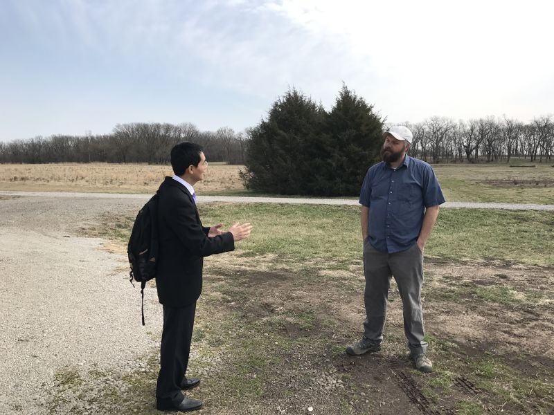 ShijunYan2020's tweet photo. A tour to #KStateResExt at Olathe. Thank you, Cary Rivard and congratulations for your promotion. https://t.co/tCar7IaBxc