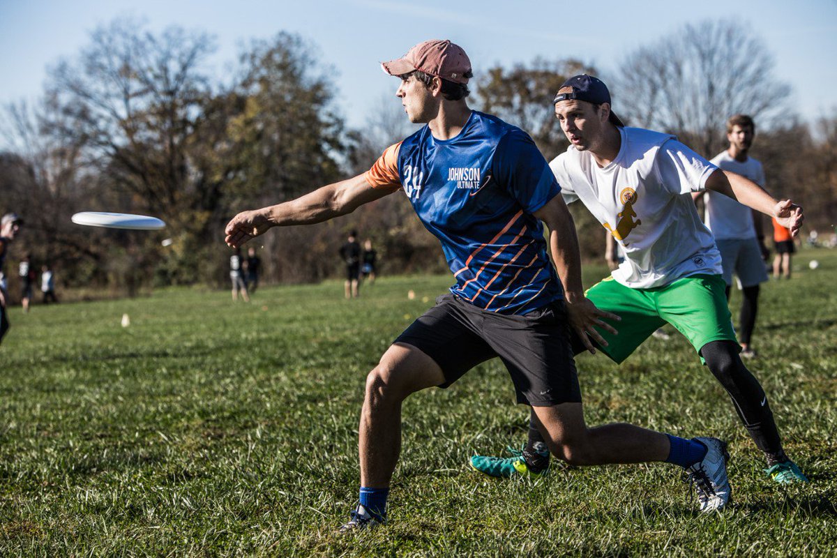 JohnsonUniv's tweet photo. Another #FeatureFriday for this week is @JUUltimate! They have a tournament this Saturday in Seymour, so come out and support! #GoRoyals https://t.co/lGGM589zBM