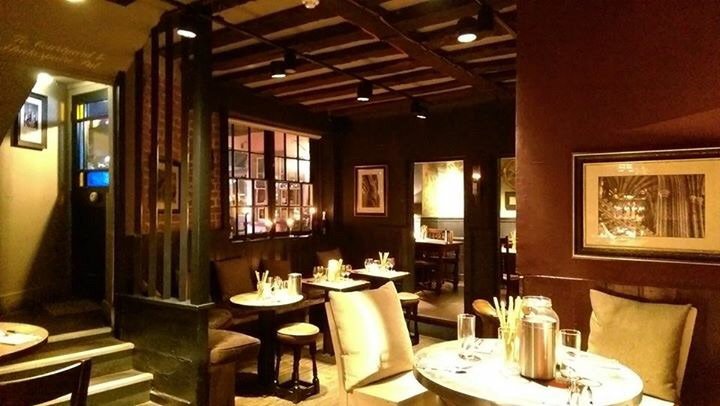 The ShakespearePub tweet media