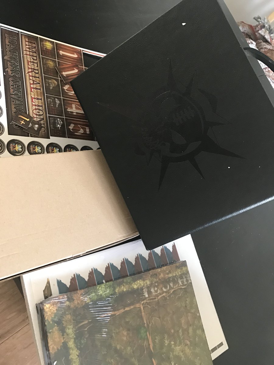 Ksprbgh's tweet photo. Woohoo. My @Iron_Golems #BloodBowl kickstarter arrived  today. Great pitches and the best human team I’ve seen in a long time. https://t.co/3zW7bTajgg