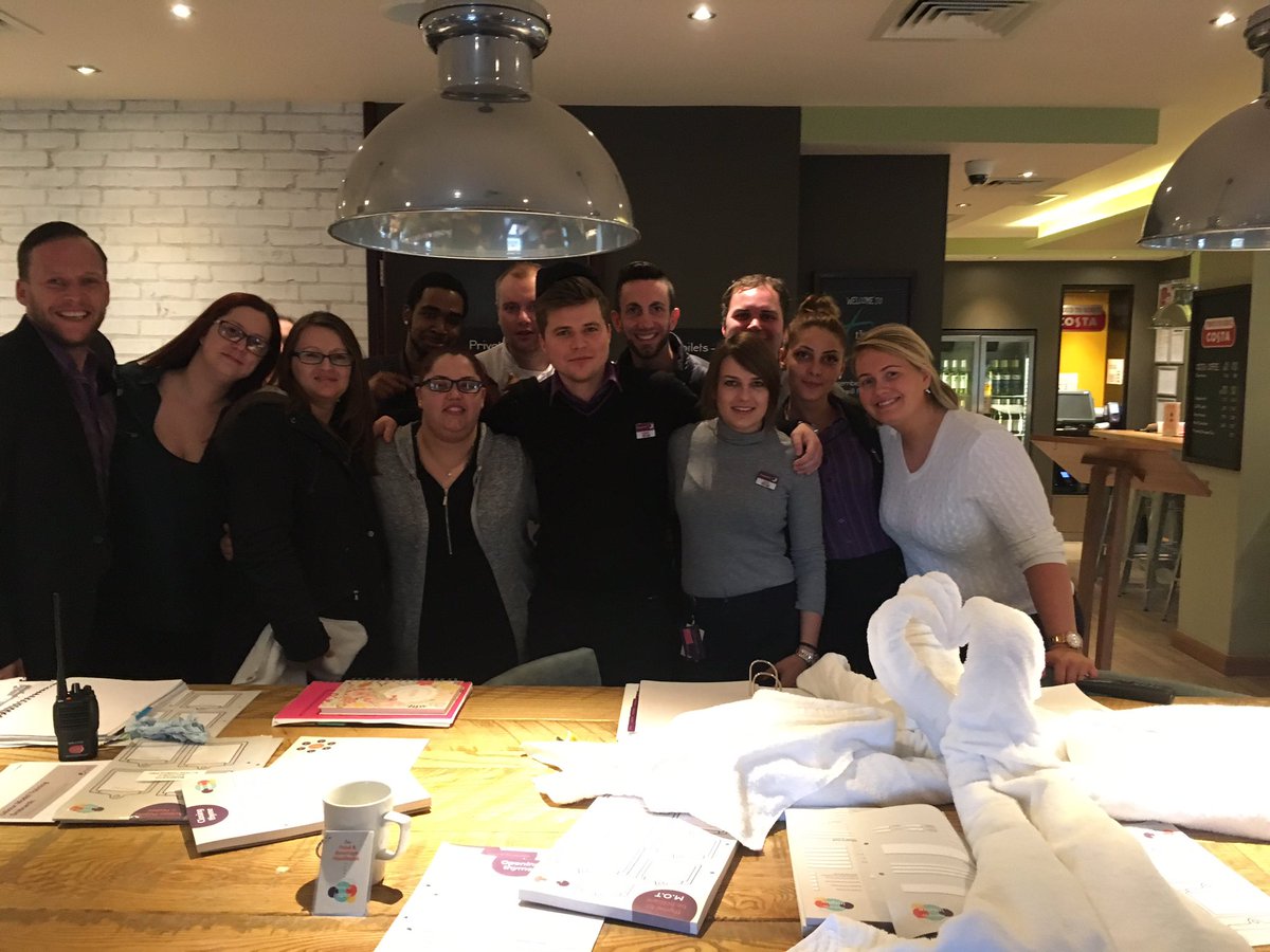 Ruta_Ju's tweet photo. PI wow swan session in training #teamsidcup @Quin_Holtz @SouthEastSolus @BeckyShove @ https://t.co/WQ0SPhBD86