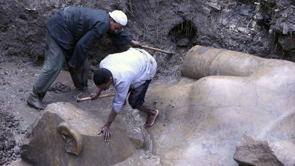 LosAndesDiario's tweet photo. Hallaron una estatua gigante en El Cairo y creen que es de Ramses II https://t.co/nriqiPvUYb https://t.co/UoEPy4xOvP