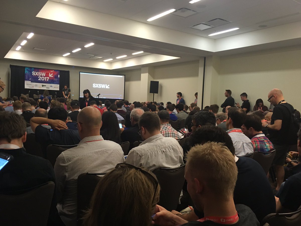 there's a slight interest in machine learning this year ;) #sxsw excited to hear Inmar break it down.