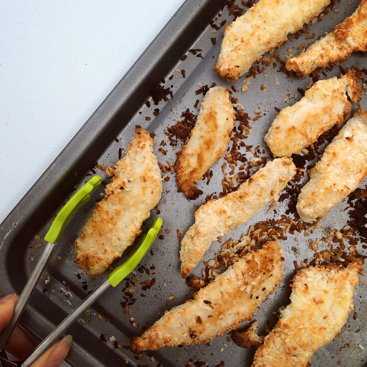 GHOFitness's tweet photo. FEAST FRIDAY ๐ whoโs having the coconut chicken strips on the plan tonight?#GHOGY #feastfriday https://t.co/uMTKB7zJQy