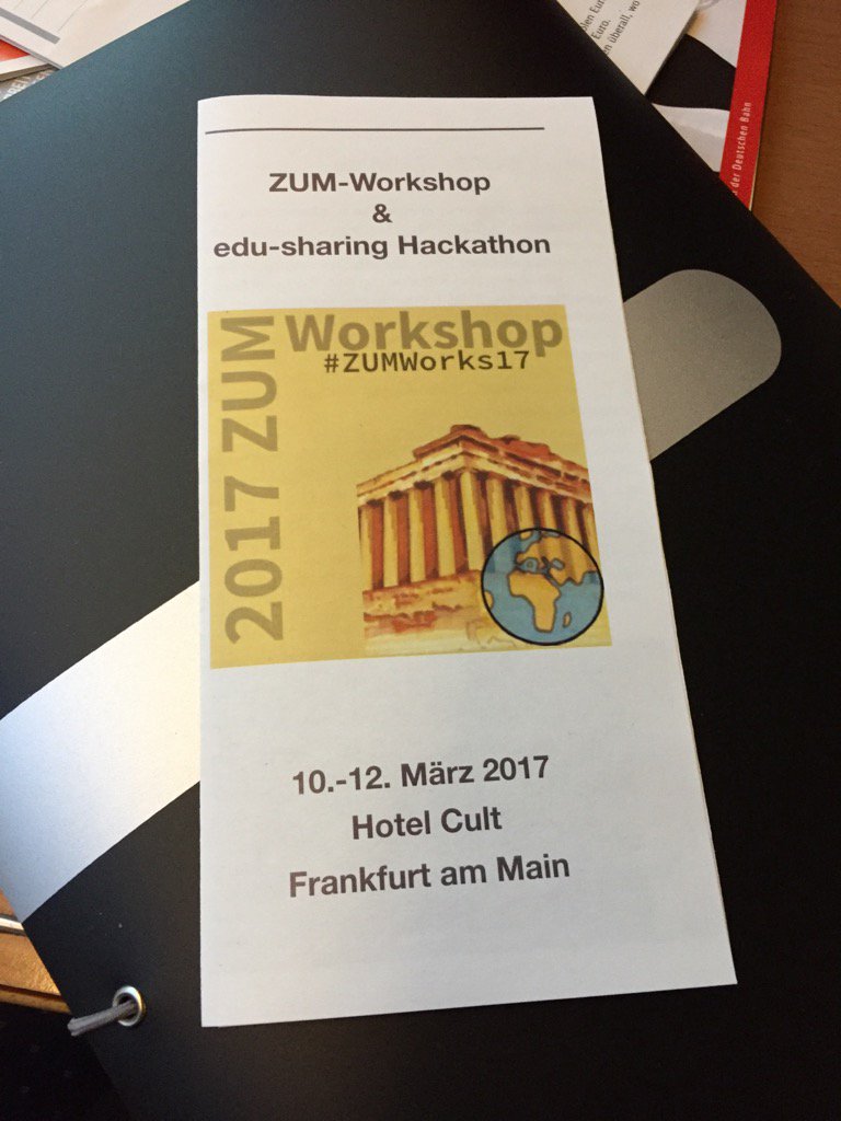 NaWikiDine's tweet photo. Im Zug auf dem Weg zum #zumworks17 :) https://t.co/xuEjDSUKPA