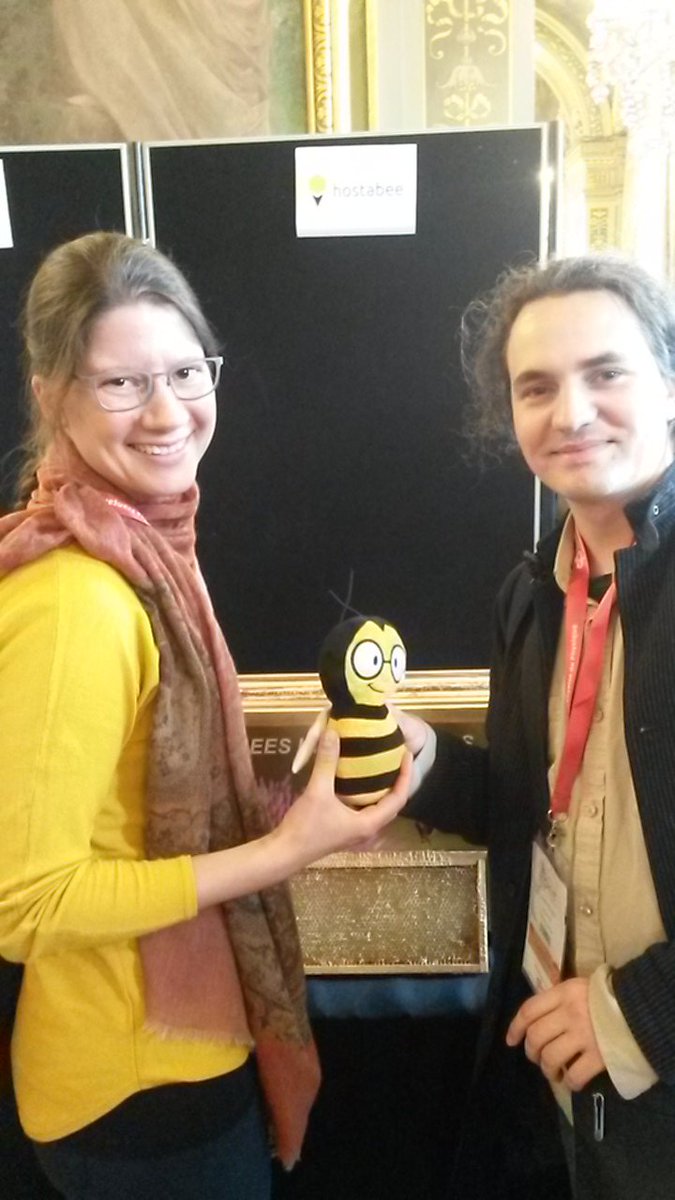hostabee's tweet photo. Merci aux organisateurs et aux visiteurs de la journée #RPER2017 @SFP_officiel dans un lieu d'exception #startup #smartagri #abeilles #iot https://t.co/gJBswtcZtg