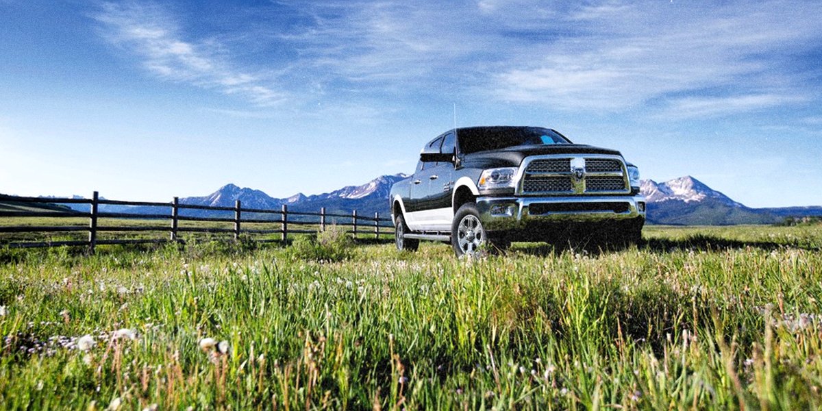 RAMdoBrasil's tweet image. A lenda das caminhonetes é real mesmo. Veja a RAM 2500 de perto e comprove sua potência: bit.ly/2mv05hK.