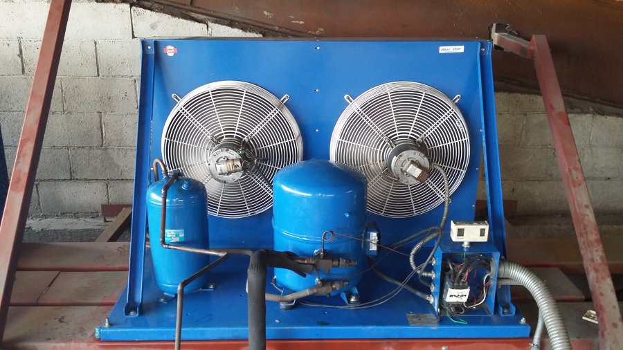 técnico en aire acondicionado de todo tipo, lavadora, secadora, nevera tlfno:04244239700/0424239700 padronyoel14@gmail.com  previa cita