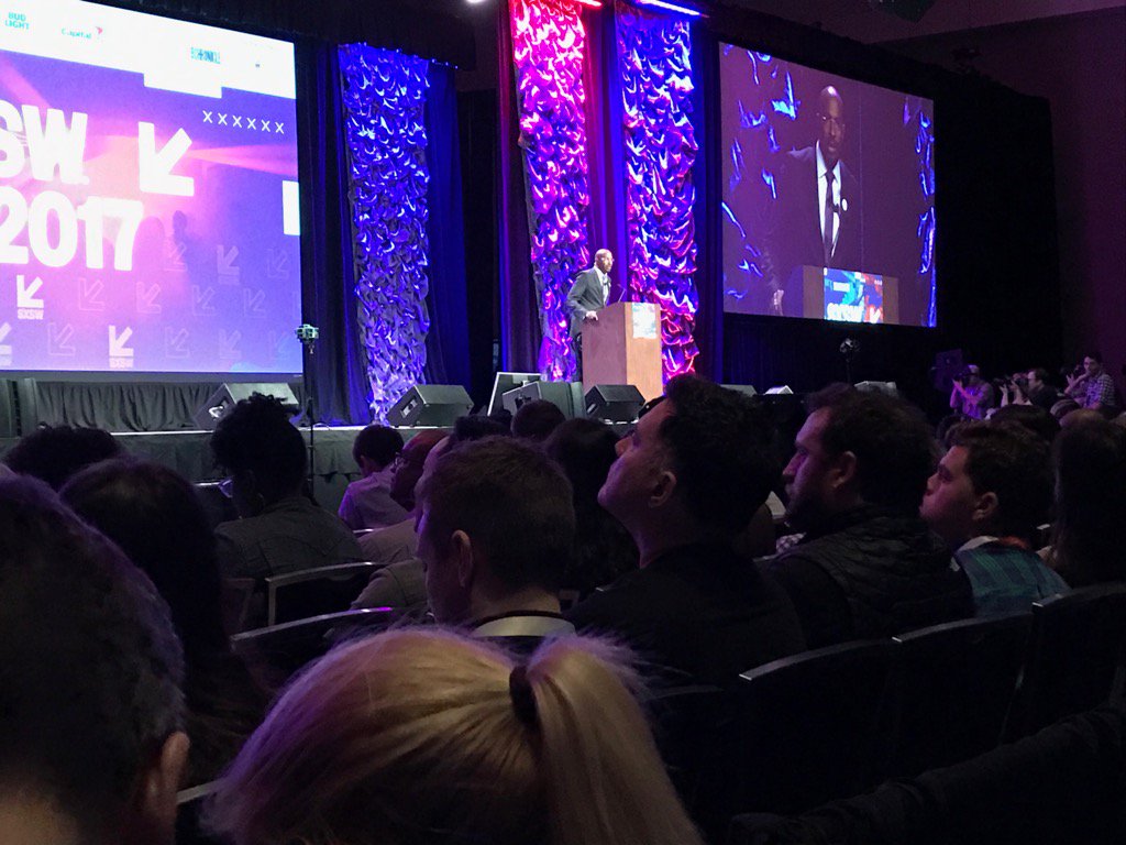 Van Jones #messytruth going live at #SXSW - VJ is 9th generation American, and only now has citizenship rights