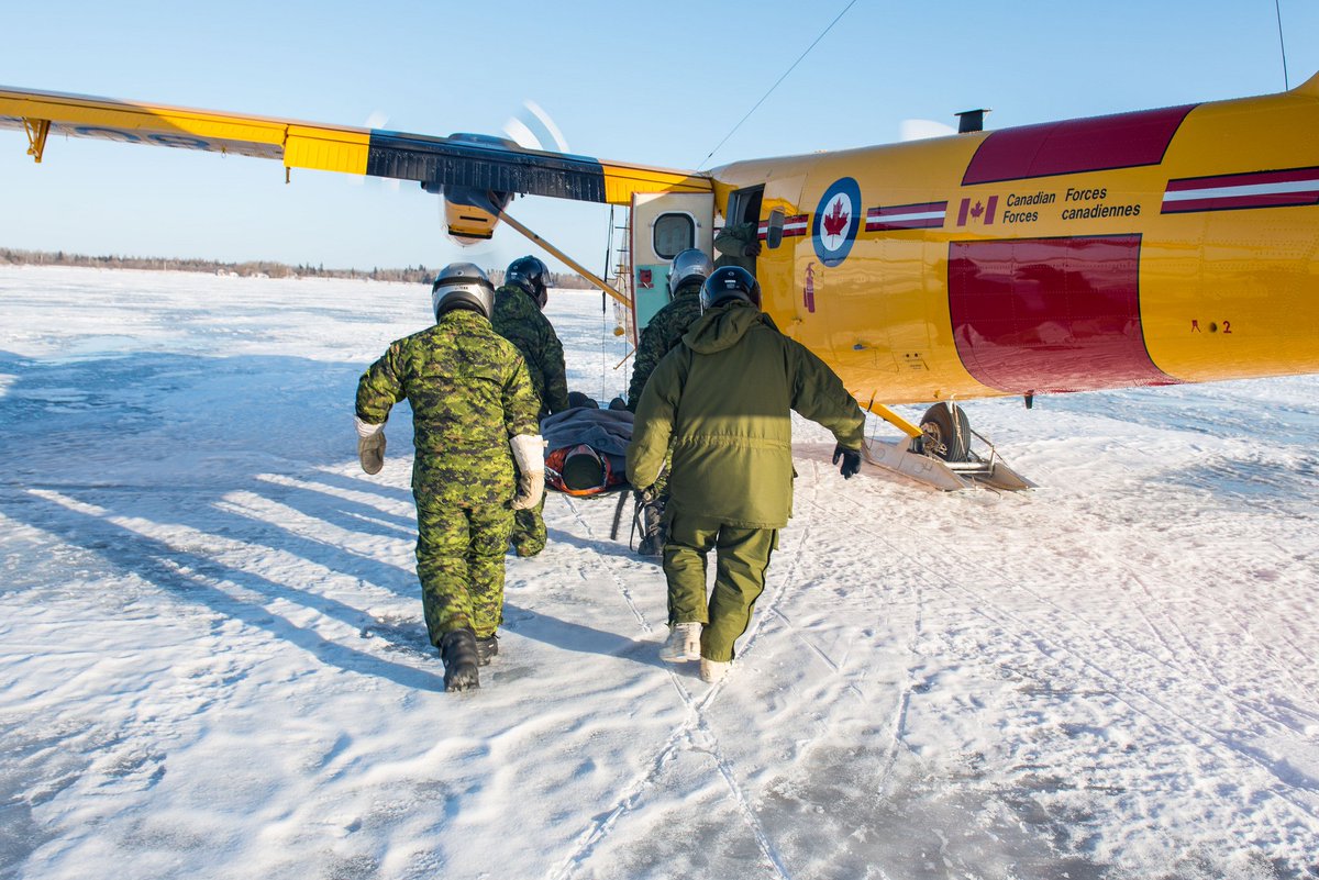 3CdnDiv3DivCA's tweet photo. #PhotoDeLaSemaine #ExARCTICBISON #38GBC #BienEntraîné https://t.co/hNxfiHr3pr
