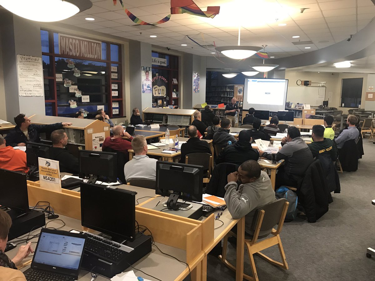 etcconsultants's tweet image. @nscaaeducation Director of Coaches course begins in Boston. Looking forward to contributing to a good learning weekend #developingcoaches