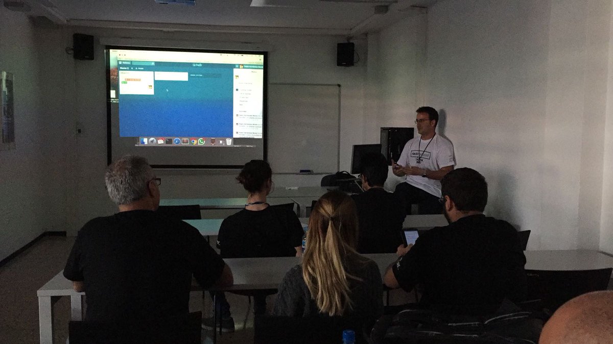 H4GCAN's tweet photo. Micropíldoras formativas para nuestros hackers por @MonizPablo @bicompatible @atarecos ¡Gracias! #hackforgood #h4gcan https://t.co/pjn3KEOfXQ