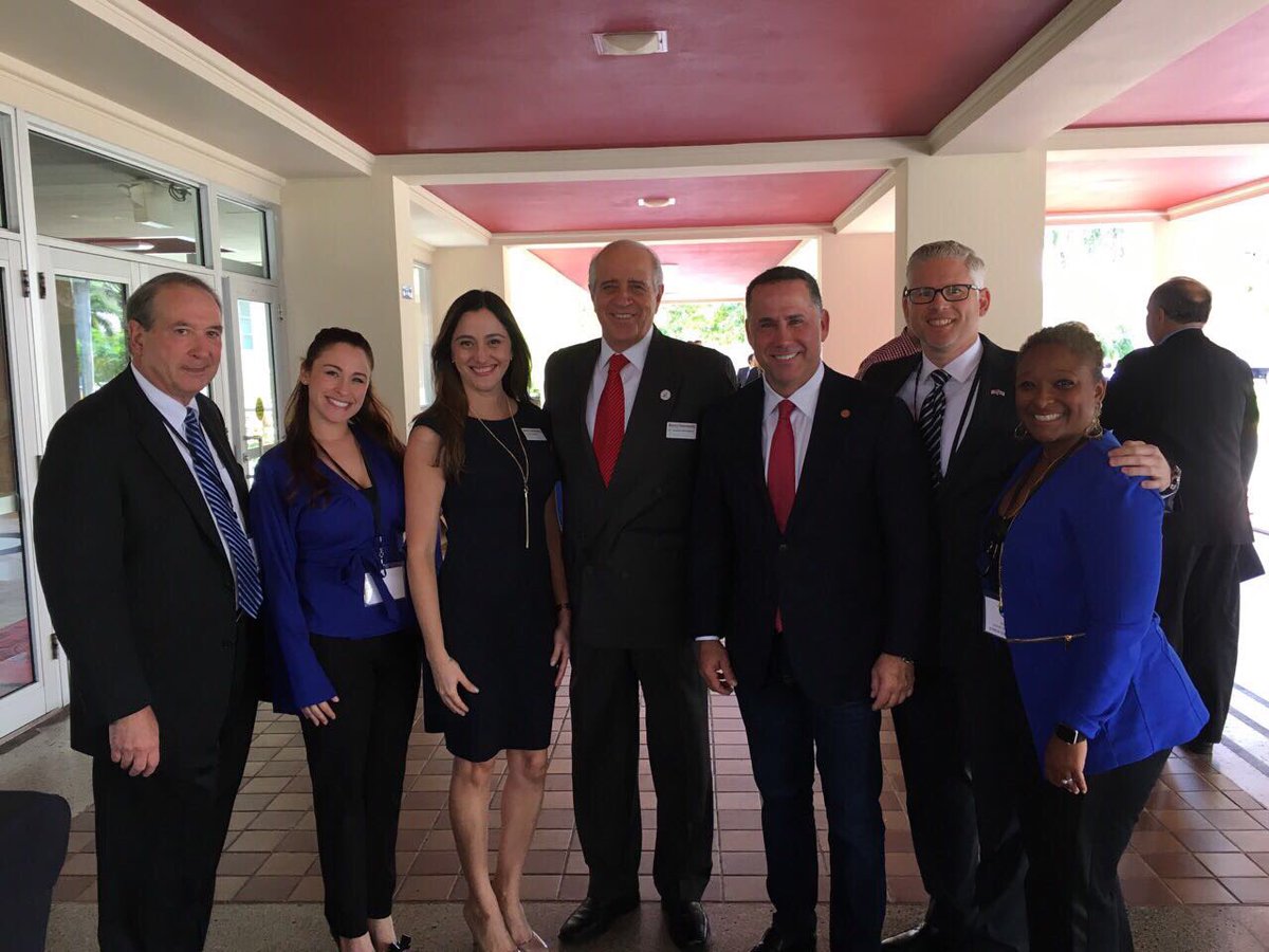 MDOPartners's tweet photo. #TeamMDO w/ Joe Centorino @MiamiDadeCounty #EthicsCommission, @MayorLevine, &amp; Dean Tomislov of @BarryUniversity. #Compliance #CubaConference https://t.co/AUtAy9wtRN