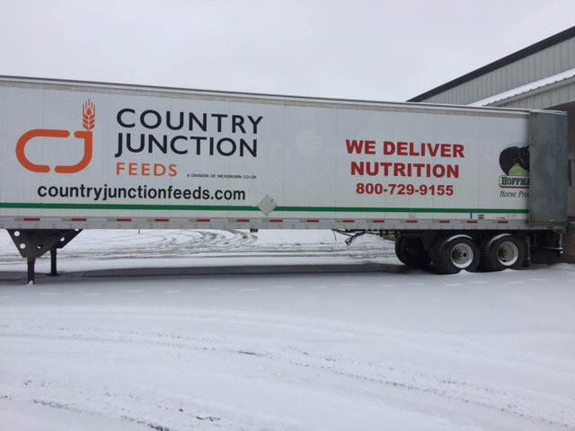 CJFeeds's tweet photo. "It’s about helping farmers, ranchers and livestock operations manage efficiently and profitably." https://t.co/OYkHNfcGe6 #animalfeed https://t.co/3Iz0pl5HFa