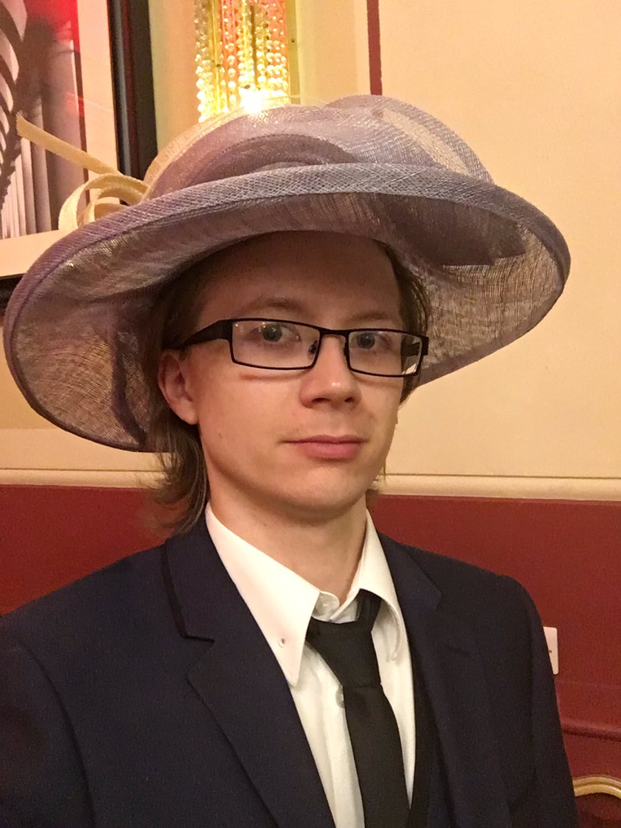 mattmaloney's tweet photo. Hello, Internet. It has been too long since I felt comfortable interacting with you. https://t.co/h2UegOTrT6