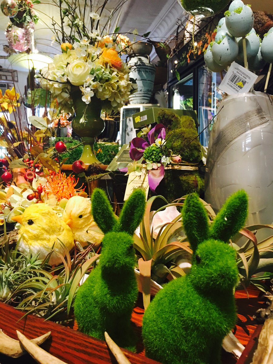 RForrestHay's tweet image. Easter Bunnies at #GreeneryDesign in #Amesbury #MA #NorthShore #Easter