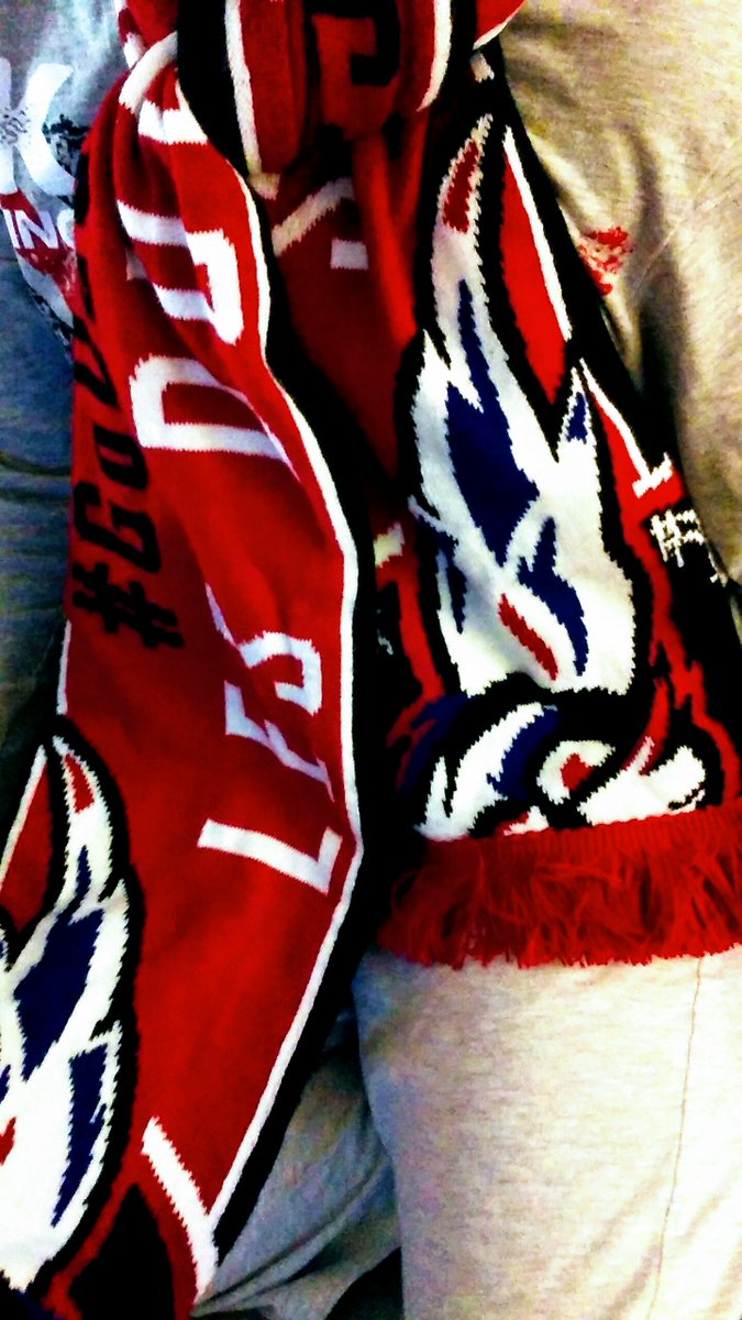 PapierBulle2's tweet photo. Quand ton #LittleDuc sort tous les grigris pour soutenir nos @DucsdAngers #GoDucsGo #LaDalleAngevine devant #fanseat https://t.co/eLTXhvY0M7
