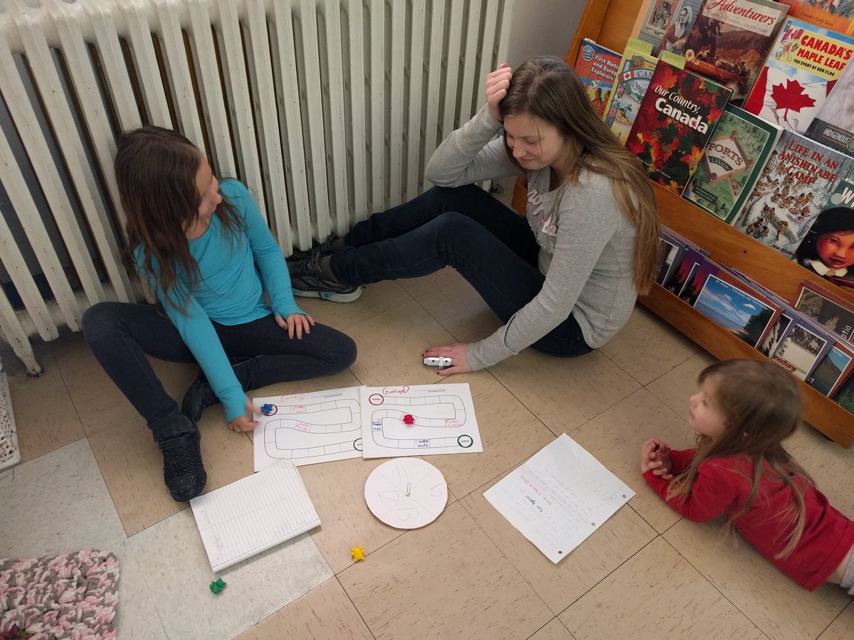 MsCooper_LDSB's tweet photo. Thanks Senior class  for helping the primaries @AIPSwave learn about probability by playing the unfair games they made you were good sports! https://t.co/cQtMeGM5fQ