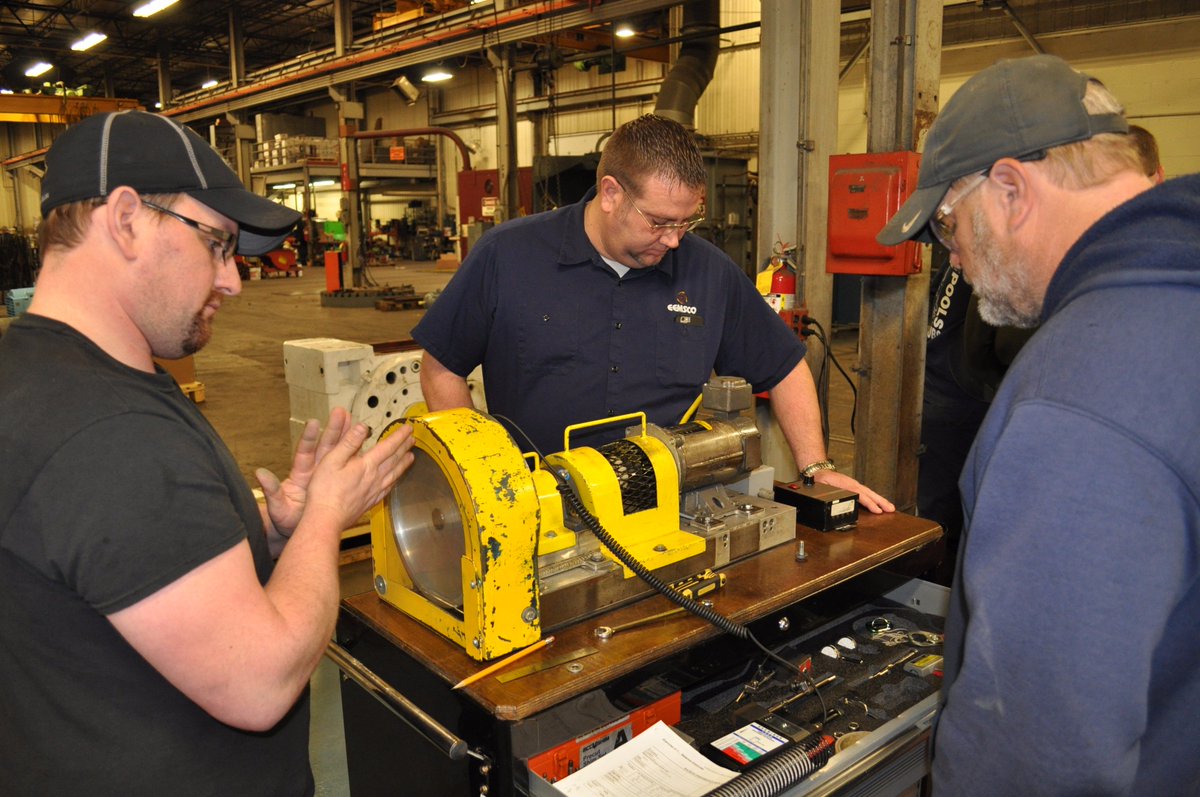 EEMSCO's tweet photo. Fantastic week of training @EEMSCO put on by @ReliabilityS. Great mix of Classroom and Hands-On training. #precisionmaintenance #Alignment https://t.co/N6TVpjlehZ