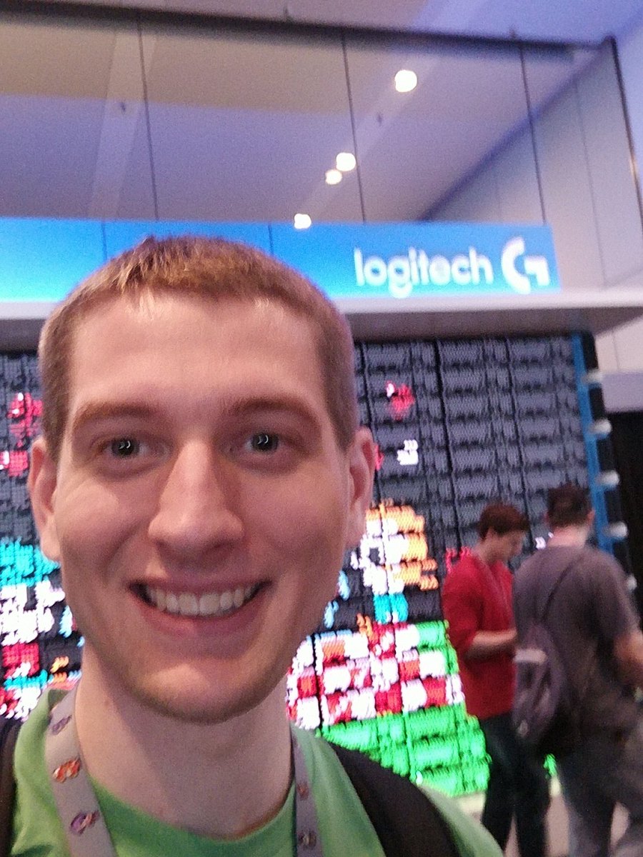 Orthocopter's tweet photo. #logitechgpax #freelootfordays https://t.co/z6I6S4jRMk