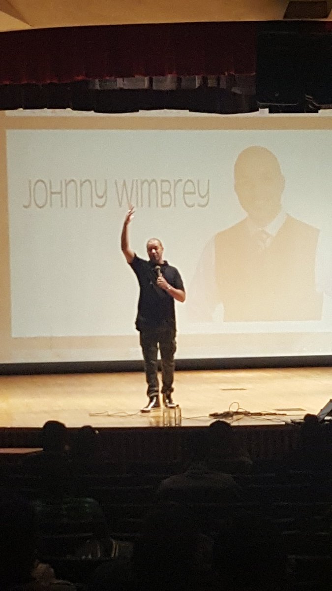 shhsgammanu's tweet photo. Get the book! "From the hood to doing good " by Johnny Wimbrey https://t.co/0e5JuvyAps