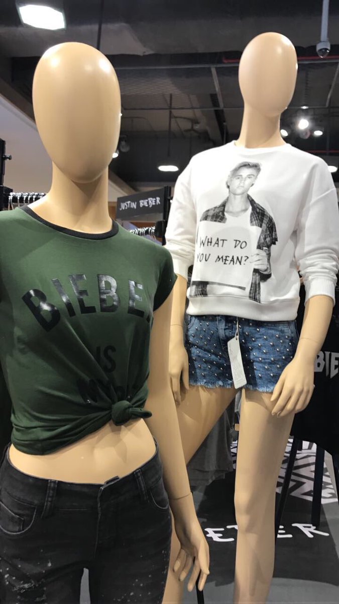JBassettTeam's tweet photo. OMG I WANT THAT
#JFCJustinBieber #JUNOS https://t.co/EFNP35U9rM