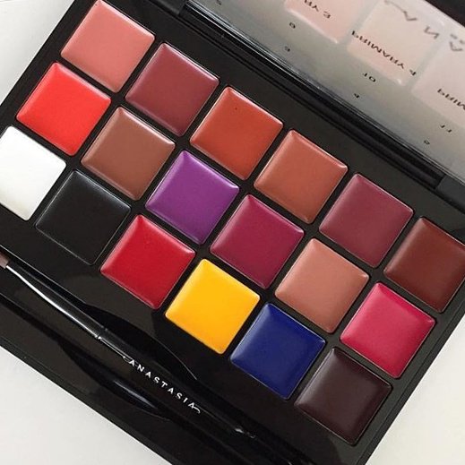 makeup_stores's tweet image. Fascinante la lip palette de @AnastasiaBevHil para crear tonos que a ti te gusten. #FelizFinde semana 💋💄😍💕