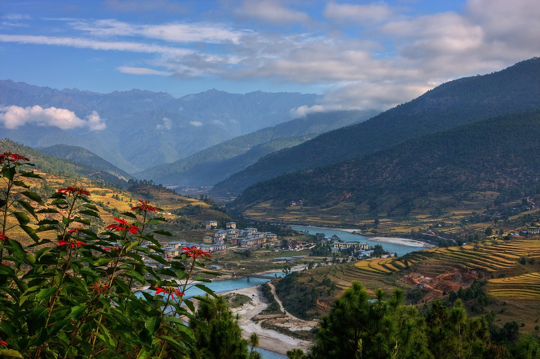 From small beginnings come great things and Bhutan leads the way ! bit.ly/2m9h3yL <a href="/GNHCentreBhutan/">GNH Centre Bhutan</a> <a href="/WOHASU/">WOHASU® (World Happiness Summit)</a>