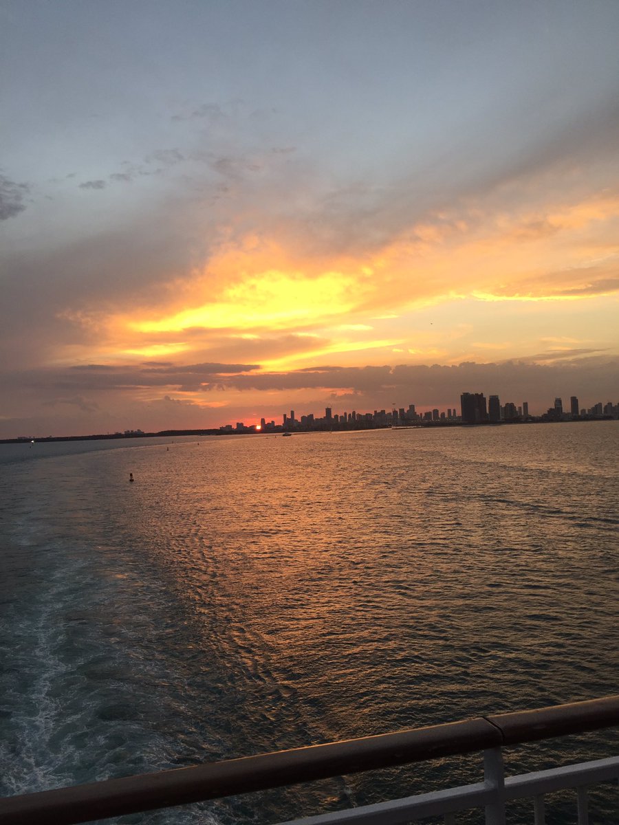 btmitchell25's tweet photo. Cruise time.  #BrandonOut https://t.co/Bd8NPNRPoT