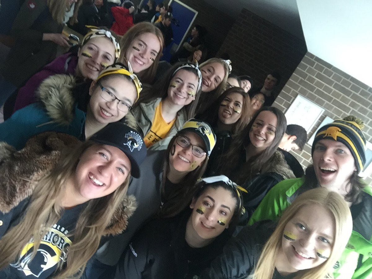 RenStudentLife's tweet photo. PAC selfie before the big trip! 🚌🏐 #FinalFour #warriorswill #goblackgogold #1Renison @WlooWarriors https://t.co/DMkGO9mSKI