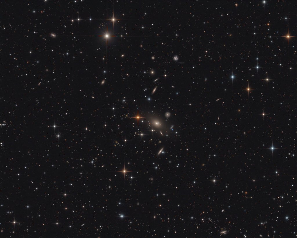 interesnewsru's tweet photo. #PhotoDayNASA #Фото дня #NASA: #скопление галактик #Abell2666 https://t.co/9xFMdGw2Nh #space #APOD #космос #наука #галактика #NGC7768 #НАСА https://t.co/KMJfuTqmhJ