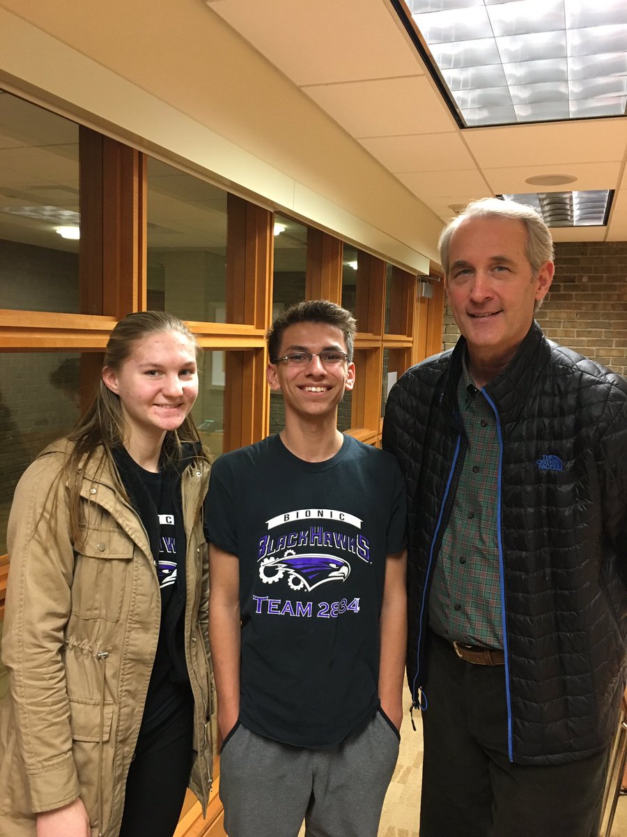 FRC2834's tweet photo. We attended @McCready4MI Town Hall to discuss @FIRSTweets and invite him to #firststeamworks @bhschools #STEMAdvocacy #FruitsofNAC https://t.co/FBgBQ0icqo