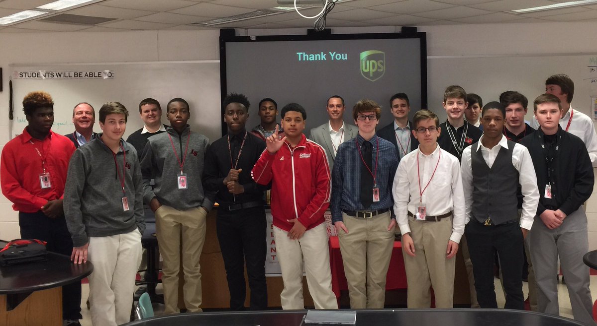 AaronMMarshall6's tweet photo. Thank you @LaSalleAlumni @UPS You made a difference today @LaSallePride #UnitedProblemSolvers https://t.co/F8PaWiRMpi