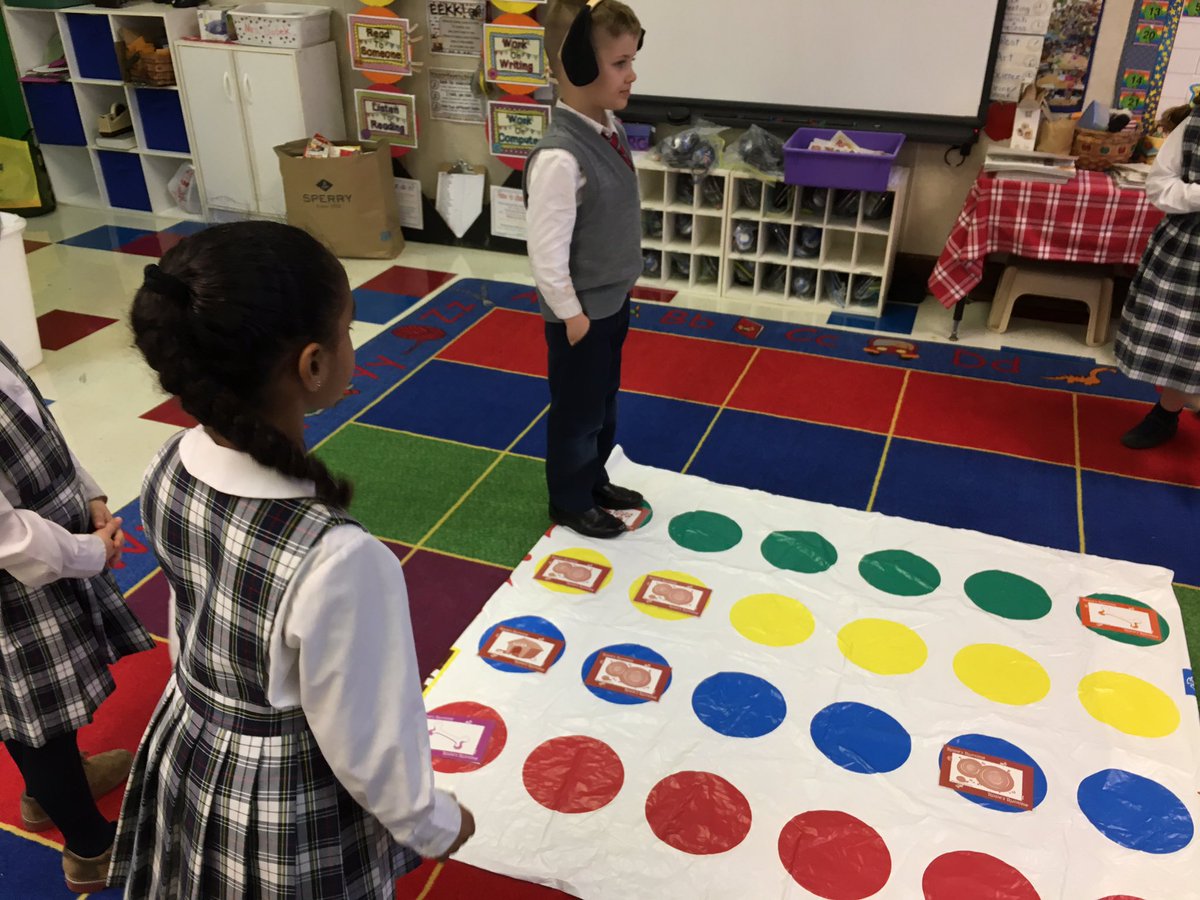GoStAloysius's tweet photo. RT @charliesbarkmom: PLTW coding in Kindergarten! Awesome problem solving!!! #wearestals @GoStAloysius https://t.co/O4kKzulABt