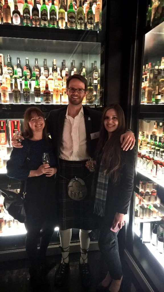 TFILodestar's tweet photo. A true Scottish experience could only end with dinner & tasting in the greatest collection of Scotch whisky #PromoteEdinburgh #eventprofs https://t.co/NwHNBq7EHj