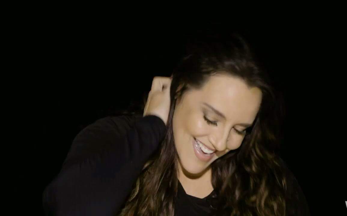 sigaacfc's tweet photo. Quem ainda não viu o vídeo dá @sigaanacarolina corre lá! 😍😍😍❤

 link: https://t.co/iSiU89jq7m
#clipeapeleAC
#ruidobrancoAC https://t.co/L2s3sKupWq