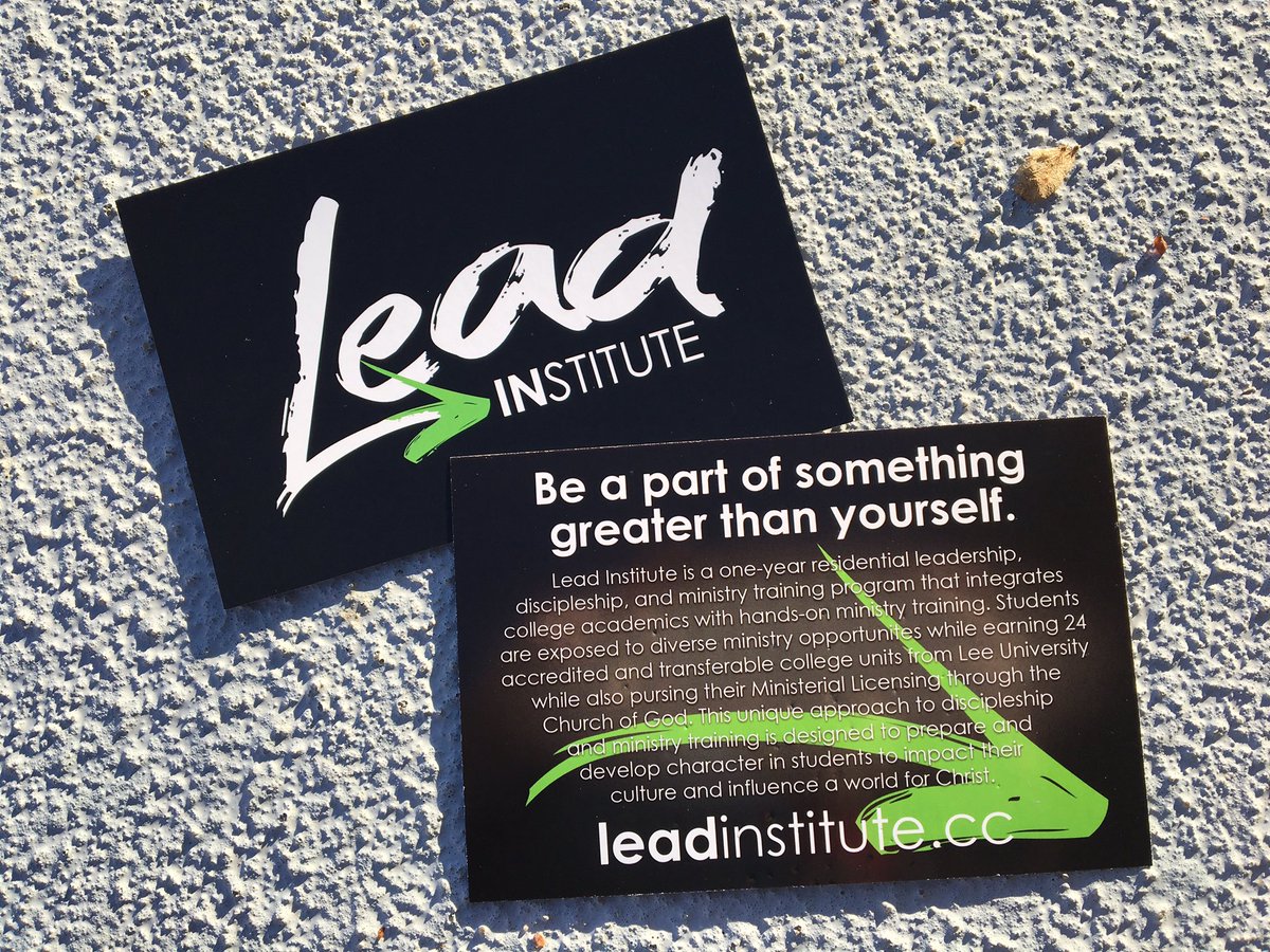LeadInstituteUS's tweet photo. Wanna know more about Lead but don't want to loose your seat? DM us any questions you have! We'd love to chat! #Winterfest2017 https://t.co/gqmS37ZTv2