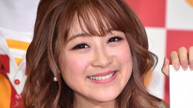 Line News En Twitter 鈴木奈々 ギャル時代の写真を公開 つけまつげは3枚 T Co Ltqenaqtmt 鈴木奈々が10日 自身のinstagramを更新 つけまつげ Amp タレ目メイクを施した ギャル時代 の写真を公開しました T Co Stojb4qfeq Twitter