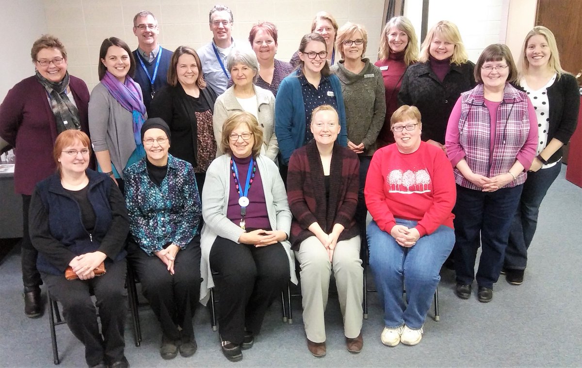 ecrlmn's tweet image. ECRL Branch Librarians and Management Team at the quarterly branch meeting on Thursday, March 9th. #mnlibraries