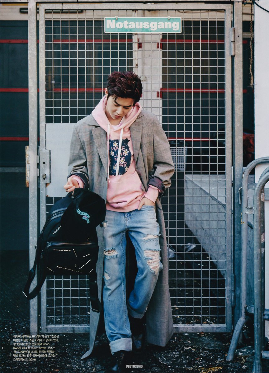 suhopictures tweet picture