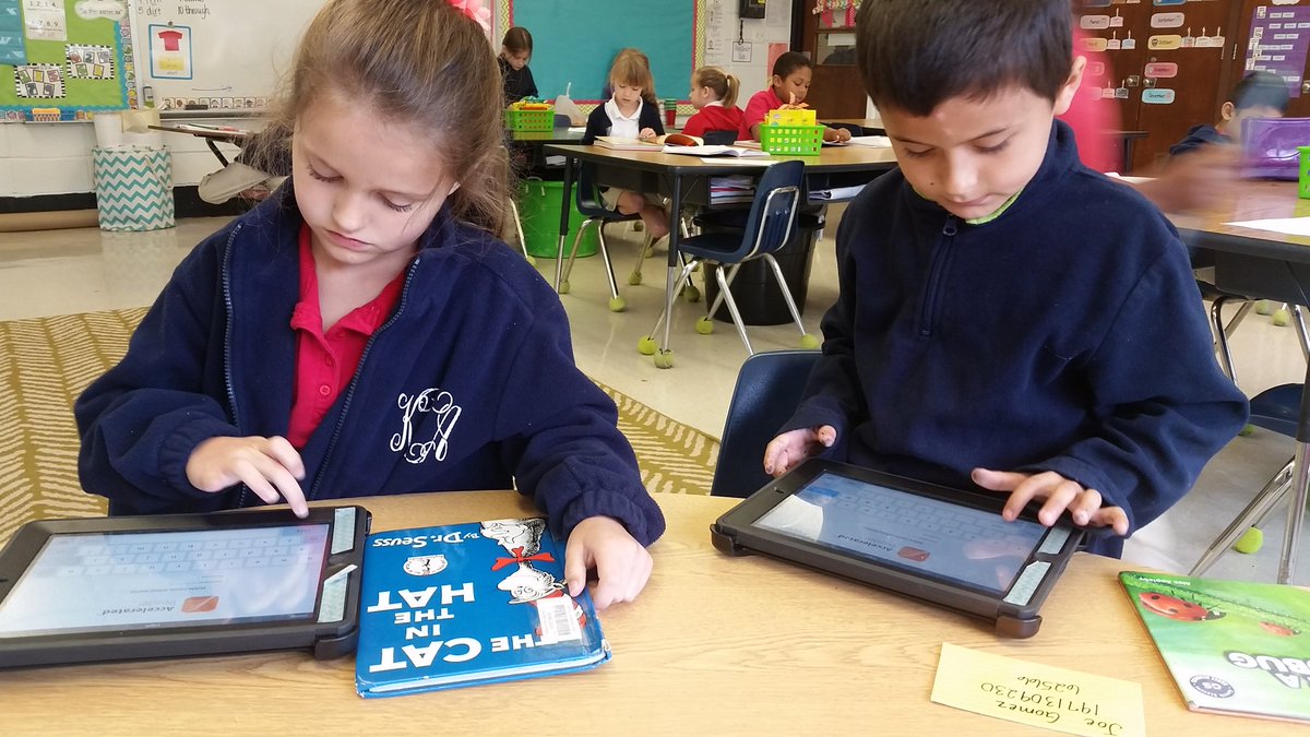 Lund_2ndGrade's tweet photo. Reading and taking AR tests to reach our school wide goal for #ReadAcrossAmerica day! #mrslundsfirsties @AccReader @Ngdavisbobcats https://t.co/r8tgz9RQPf