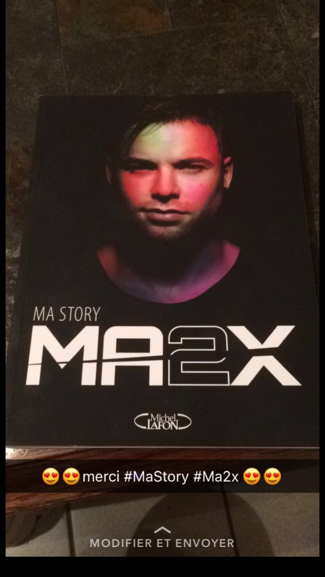 LauraChacha45's tweet photo. Déjà fini ... j'avais raison ... il est parfait ton livre @Ma2x #MaStory #maxmyzers #maxmyzer 😍❤️ https://t.co/aNoO77BuNt