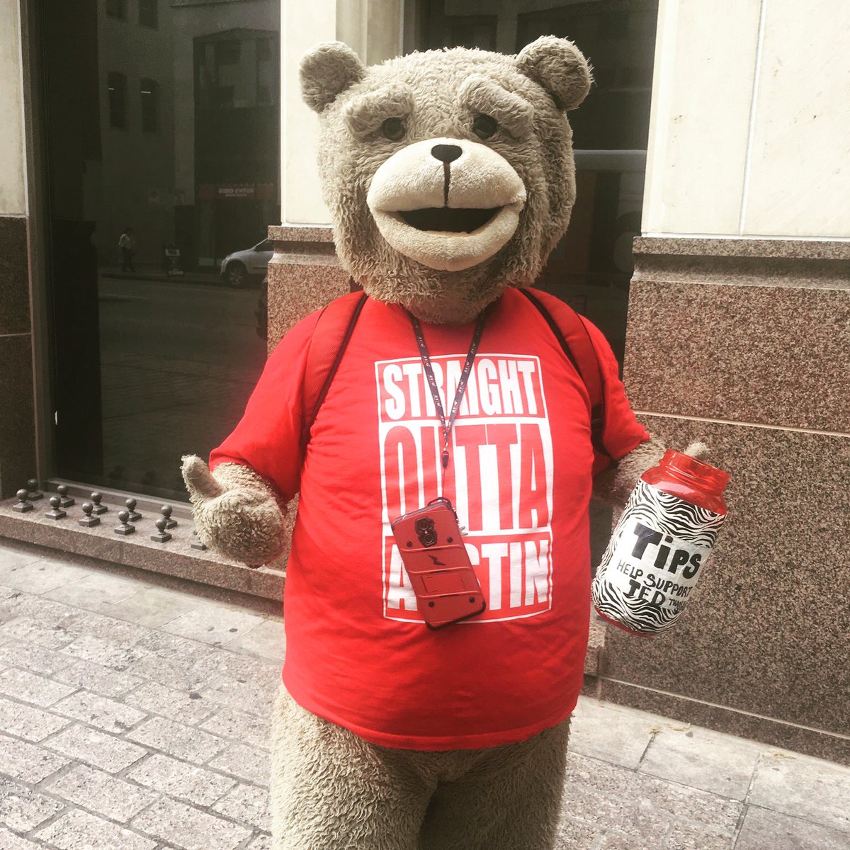 doppelsapp's tweet photo. 🐻"Straight outta Austin" Things seen at #SxSw #ATX #Doppels #sxsw2017 #Ted x #NWA https://t.co/bQNwPiL6xj