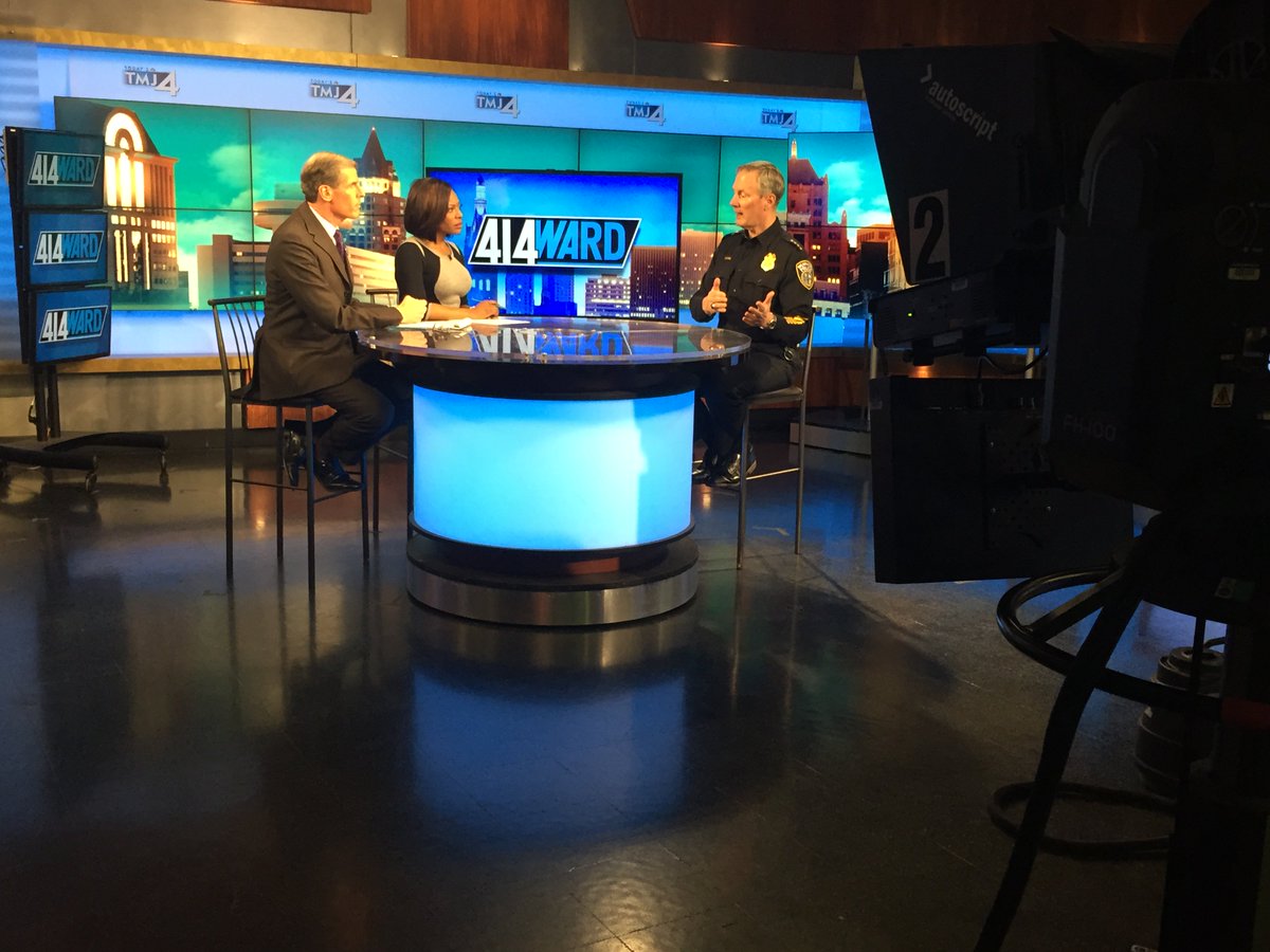 "Community Policing" what does it mean?<a href="/MilwaukeePolice/">Milwaukee Police</a> Chief Ed Flynn explains.  Join the conversation Sun @ 9 #414WARD